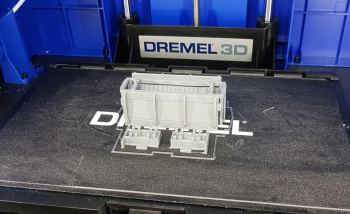 The second generation of the LID wagon was done printing this morning! A few clicks and I had another one, but smaller .. Since I started printing during nights my prints goes very fast now .. I blink my eyes and next morning when I wake up the print is