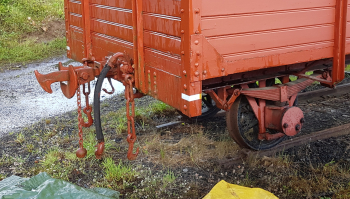 Continued with couplers for the three foot gauge wagons. Closest 3ft railway from Gothenburg is Anten Gräfsnäs Jvg, so there is what most of my inspiration comes from. My design is not 100% but as close as I want them to be. Just waiting for a place...