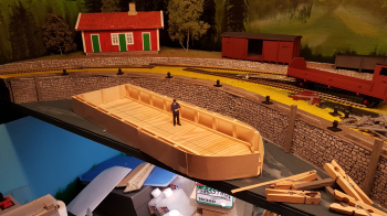 Continued with the barge today. Added second side and started on the planking. They are plain coffee stirrers which I was lucky to order through my local food store a few years ago. Nice to have use for them at last!
