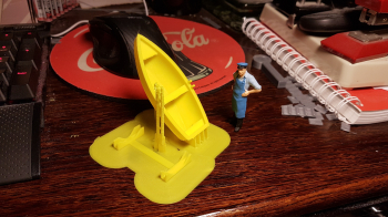 The dinghy were finished last night. I was thinking a lot of about how to make a complete hull like this, never done it before. It turned out to be very easy. One more skill to the list .. This is also one of the best prints I got from my printer! ....