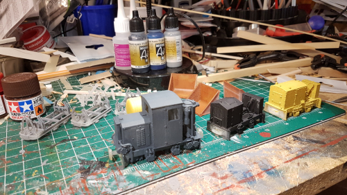 165501  -- on the desk